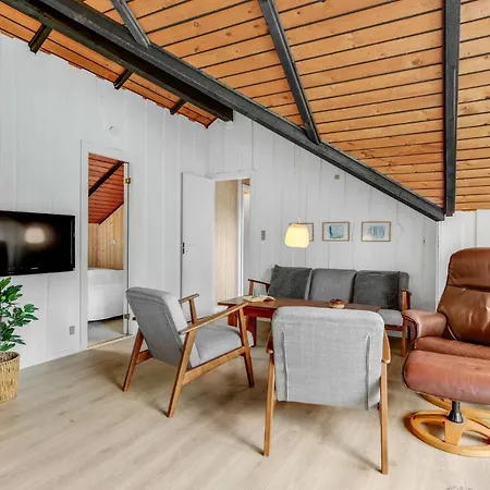 3 Bedroom Awesome In Sydals