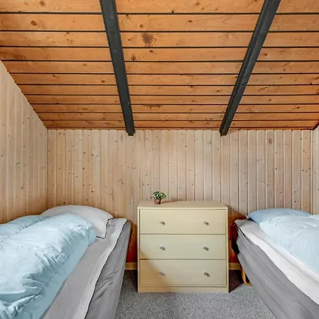 3 Bedroom Lovely Home In Sydals