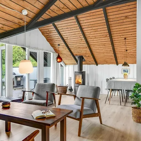3 Bedroom Lovely In Sydals *